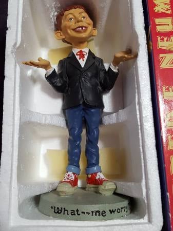 MAD Magazine Alfred E Neuman Statue | Kooky Kollectibles