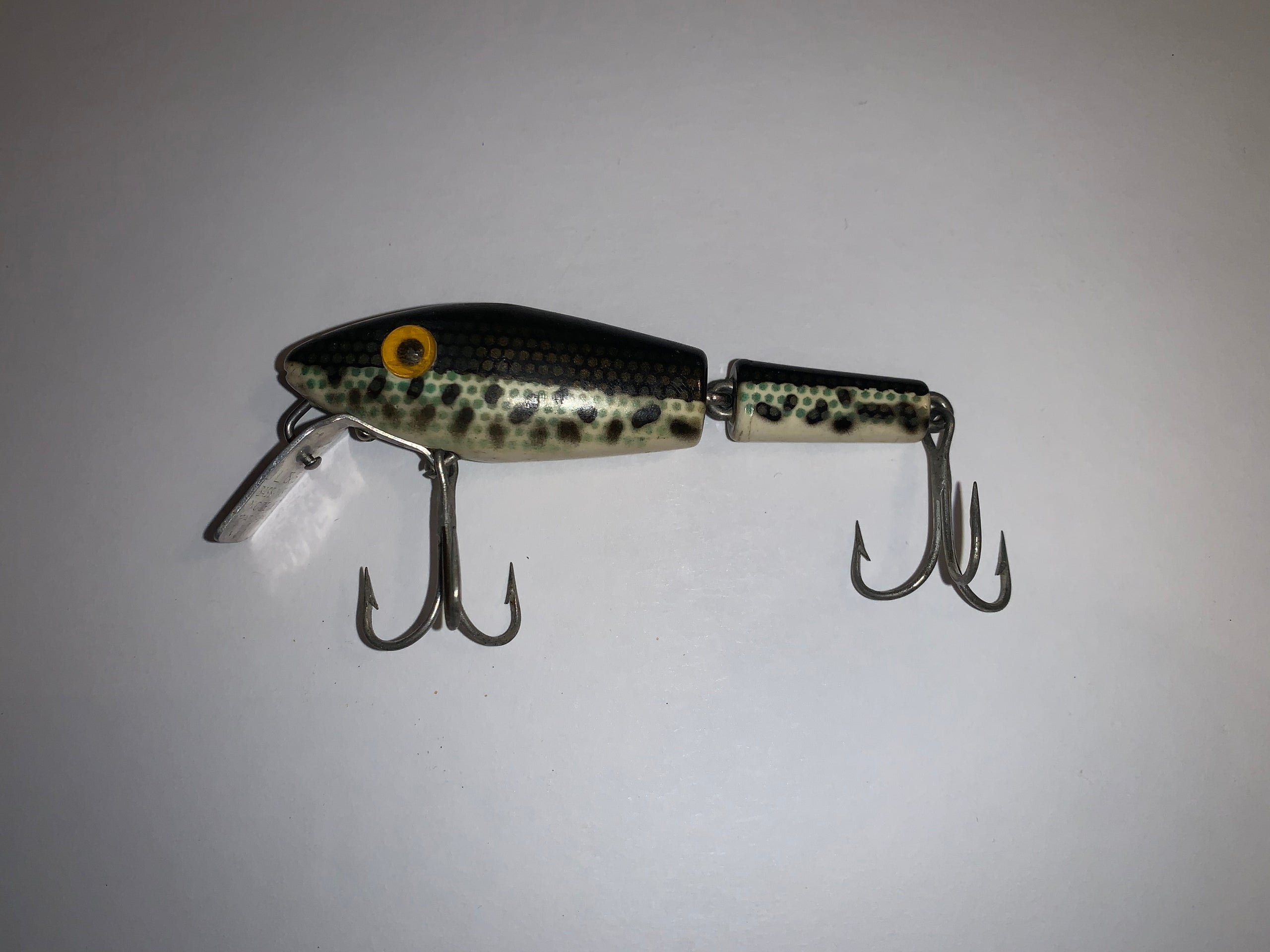 Vintage Model 25 L&S Bass-Master Floater Jointed Fishing Lure, life-like  eyes